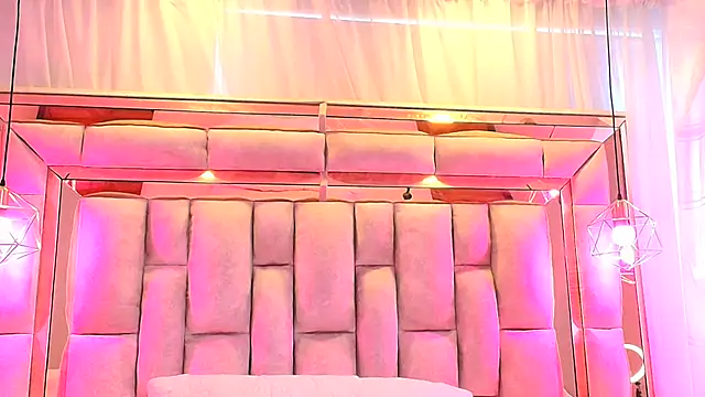 Snapshot of Katalina_Evans chatting on March 3, 2025, 3:32 pm Katalina Evans online show from March 3, 2025, 3:32 pm