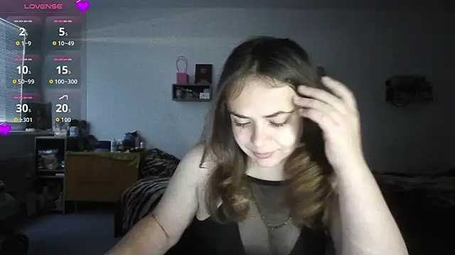 Snapshot of Your___Hope chatting on October 29, 2025, 6:34 am Your   Hope online show from October 29, 2025, 6:34 am