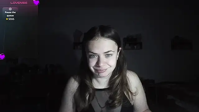 Snapshot of Your___Hope chatting on December 5, 2025, 6:34 am Your Hope online show from December 5, 2025, 6:34 am