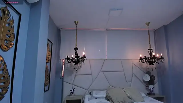 Snapshot of Aitana_Hilton_ chatting on September 20, 2025, 12:21 pm Aitana Hilton online show from September 20, 2025, 12:21 pm