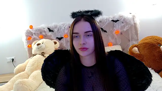 Lilliana Moon online show from October 30, 2025, 8:23 am