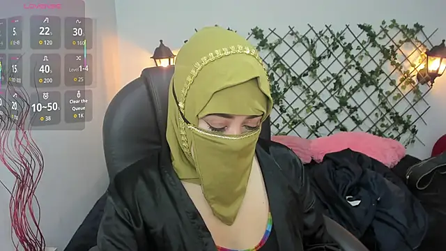 Snapshot of zahra_Jalid chatting on October 27, 2025, 11:05 pm zahra Jalid online show from October 27, 2025, 11:05 pm