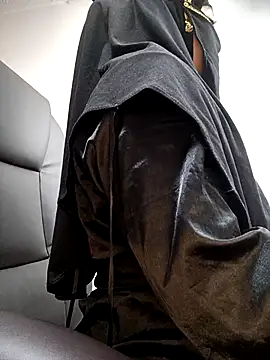 Snapshot of zahra_Jalid chatting on October 14, 2025, 9:04 pm zahra Jalid online show from October 14, 2025, 9:04 pm