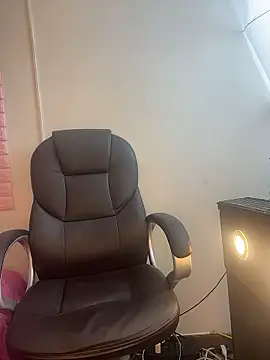 zahra Jalid online show from January 9, 2026, 11:33 pm