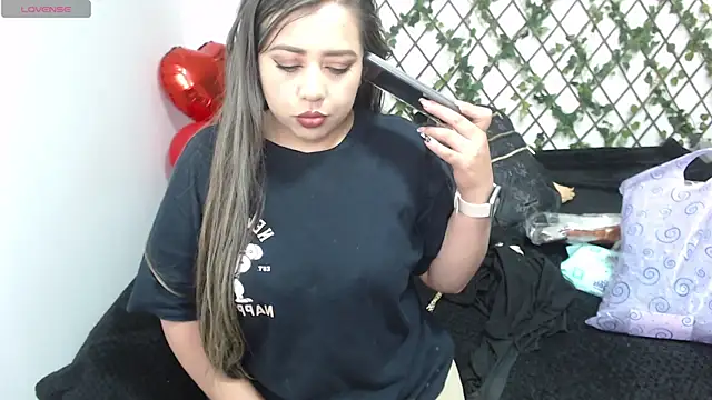 zahra Jalid online show from March 5, 2025, 8:42 pm