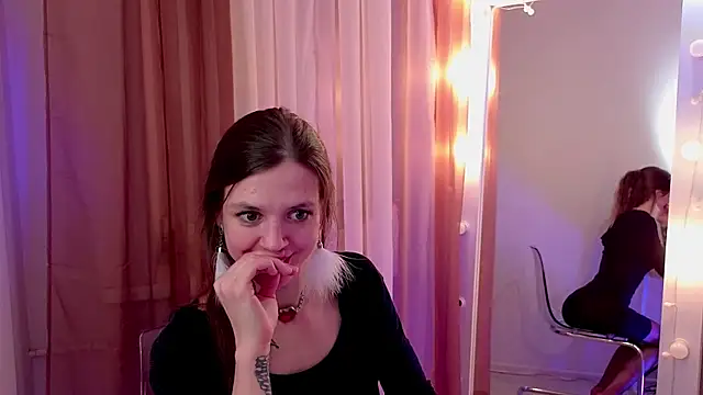Iriss Miller online show from January 28, 2025, 4:08 am