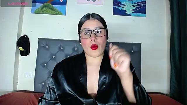 Snapshot of Antonellaa_111 chatting on October 5, 2025, 6:26 am Antonellaa 111 online show from October 5, 2025, 6:26 am