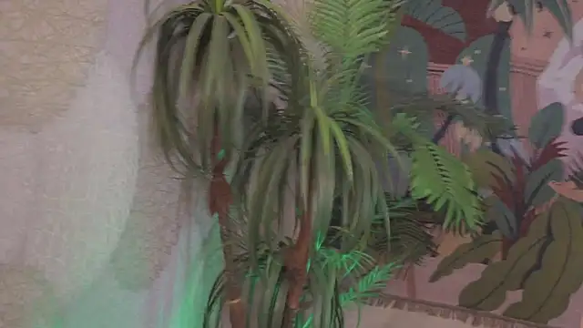 Snapshot of Bella_Alita chatting on October 9, 2025, 8:31 pm Bella Alita online show from October 9, 2025, 8:31 pm