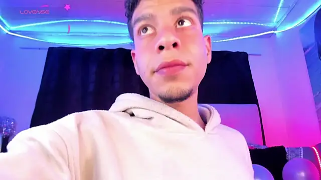 Ethan Boyy online show from March 3, 2026, 6:15 pm