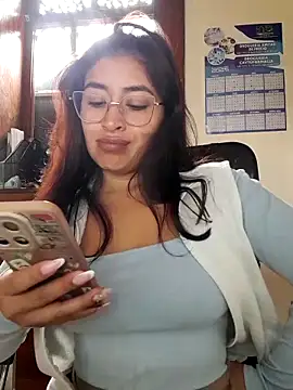 Snapshot of AnonymousGirl chatting on February 21, 2026, 6:32 pm AnonymousGirl online show from February 21, 2026, 6:32 pm