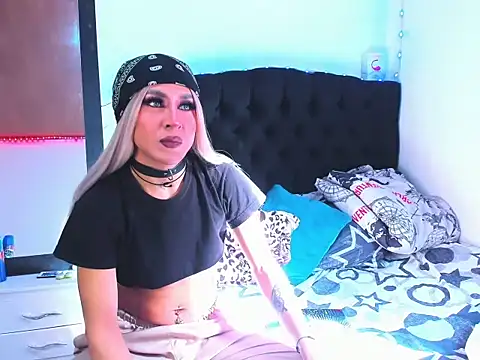 Georgina Giio online show from September 21, 2025, 8:47 pm