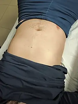 Inglphons online show from February 18, 2026, 5:49 am