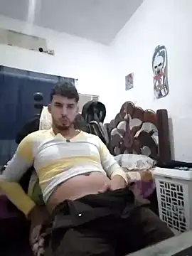 alejo5288 online show from November 19, 2025, 4:01 am