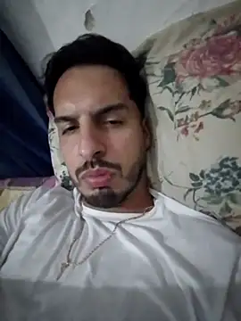 alejo5288 online show from October 4, 2025, 1:18 am