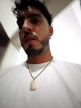 alejo5288 online show from November 25, 2025, 4:46 am