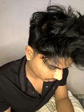 Snapshot of kaif_220 chatting on February 18, 2026, 9:00 pm kaif 220 online show from February 18, 2026, 9:00 pm