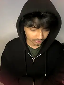 Snapshot of kaif_220 chatting on February 6, 2026, 4:58 pm kaif 220 online show from February 6, 2026, 4:58 pm