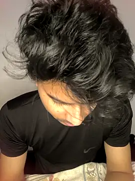 Snapshot of kaif_220 chatting on February 11, 2026, 7:36 pm kaif 220 online show from February 11, 2026, 7:36 pm