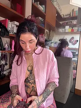 Dancing wmyselF  online show from October 15, 2025, 7:49 am