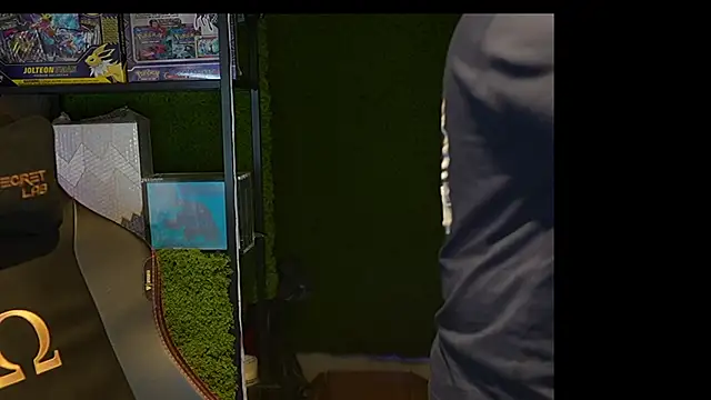 justinitt online show from September 19, 2025, 10:08 am