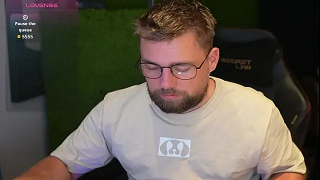 justinitt online show from September 21, 2025, 7:41 pm