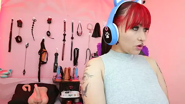 LucyHeartfiliaa online show from September 18, 2025, 12:02 am