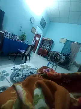 Snapshot of KisSsu chatting on December 4, 2025, 2:10 am KisSsu online show from December 4, 2025, 2:10 am