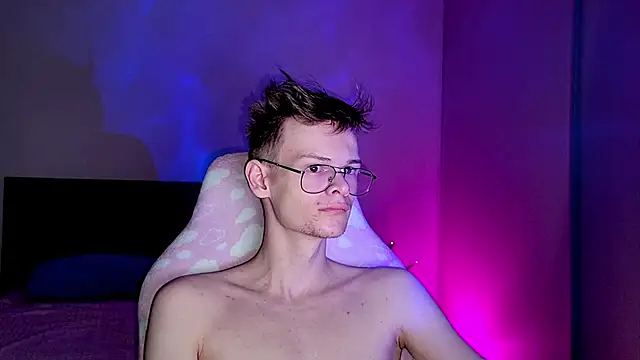 Snapshot of Wild_boar1 chatting on February 25, 2025, 10:42 pm Wild boar1 online show from February 25, 2025, 10:42 pm