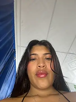 miaa--pervert online show from May 14, 2026, 12:18 am