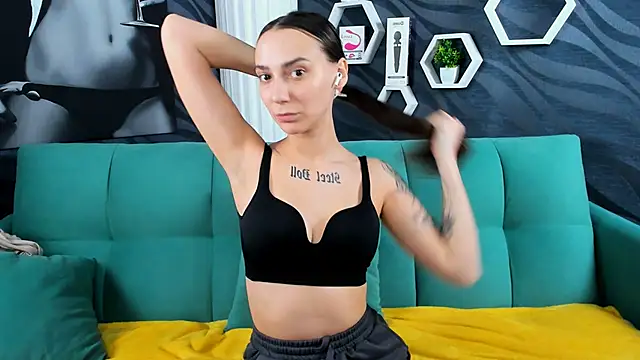 Snapshot of annabishop chatting on February 20, 2025, 11:31 am annabishop online show from February 20, 2025, 11:31 am