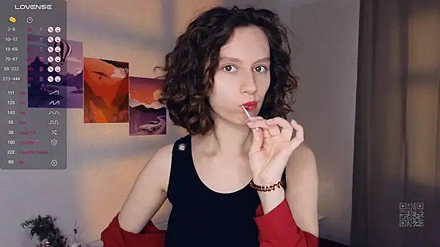 Leya Curly online show from March 16, 2025, 12:44 pm