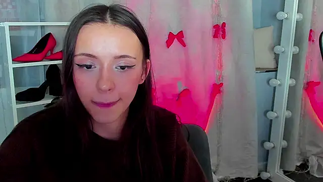 Snapshot of Sahara_Shields chatting on January 20, 2025, 5:06 pm Sahara Shields online show from January 20, 2025, 5:06 pm
