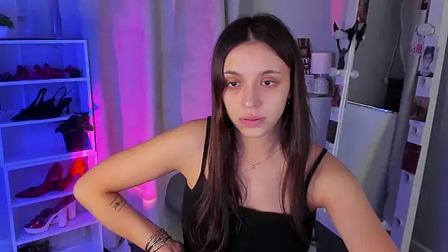 Sahara Shields online show from September 23, 2025, 10:22 am