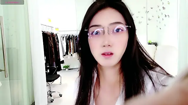 Snapshot of miaomiao-777 chatting on October 12, 2025, 4:47 am miaomiao-777 online show from October 12, 2025, 4:47 am