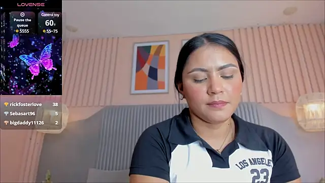 Snapshot of janna_lopez_ chatting on March 14, 2025, 9:32 pm janna lopez  online show from March 14, 2025, 9:32 pm