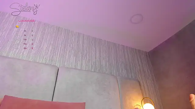 Stefanyduque1 online show from January 29, 2025, 5:24 pm