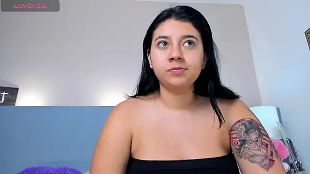 BrianaaTaylor online show from March 4, 2025, 12:12 pm