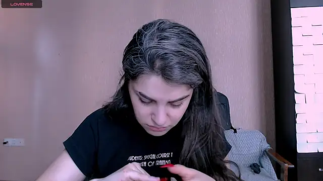  Roselina  online show from November 17, 2025, 7:56 am