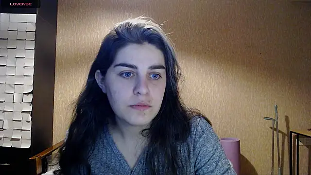  Roselina  online show from February 25, 2026, 6:19 pm