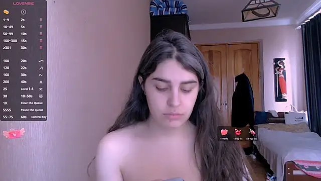  Roselina  online show from January 27, 2025, 9:23 am