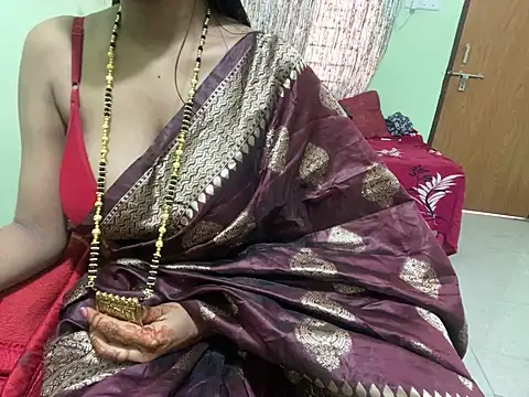 Sandhya lovely online show from February 18, 2026, 8:11 am