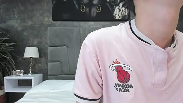 bruce hans online show from November 7, 2025, 2:10 pm