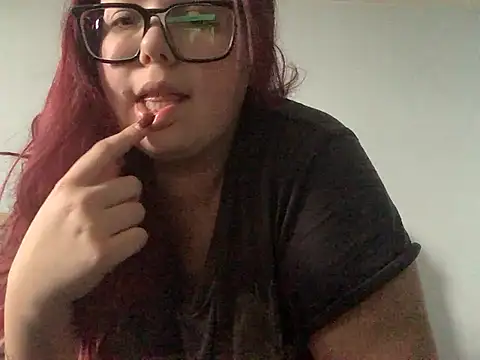 sexyinred200 online show from January 17, 2025, 2:50 pm