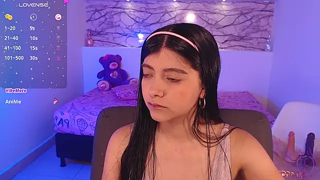 IslaBlaze online show from February 19, 2025, 4:55 am