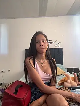 Snapshot of Keyler_True18 chatting on September 22, 2025, 12:44 pm Keyler True18 online show from September 22, 2025, 12:44 pm