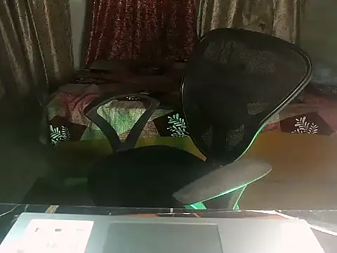 Alfiza46 online show from October 21, 2025, 6:13 am