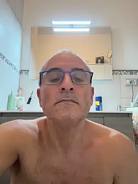 sempreilmio2 online show from January 6, 2026, 8:02 pm