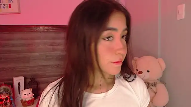 AdaaMillan online show from November 10, 2025, 6:24 pm