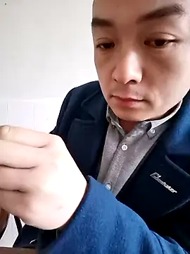 Snapshot of swg176 chatting on March 7, 2025, 6:35 am swg176 online show from March 7, 2025, 6:35 am