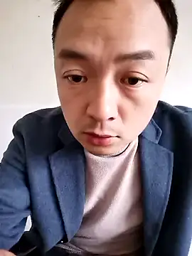 Snapshot of swg176 chatting on March 12, 2025, 6:18 am swg176 online show from March 12, 2025, 6:18 am